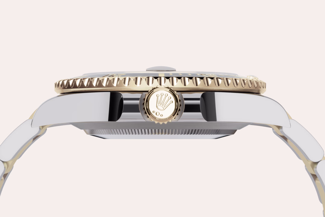 Rolex Submariner Date — Rolesor gelb