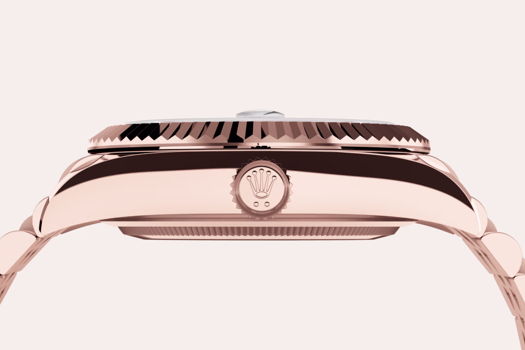 Rolex Sky-Dweller — 18 Karat Everose-Gold