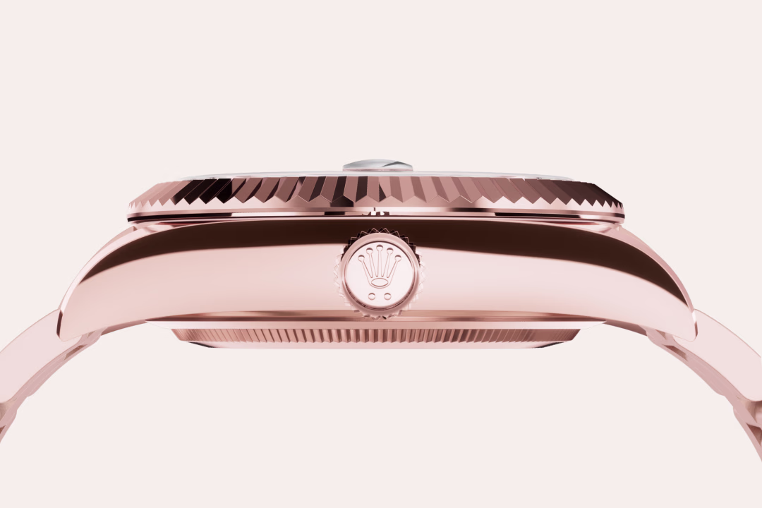 Rolex Sky-Dweller — 18 Karat Everose-Gold